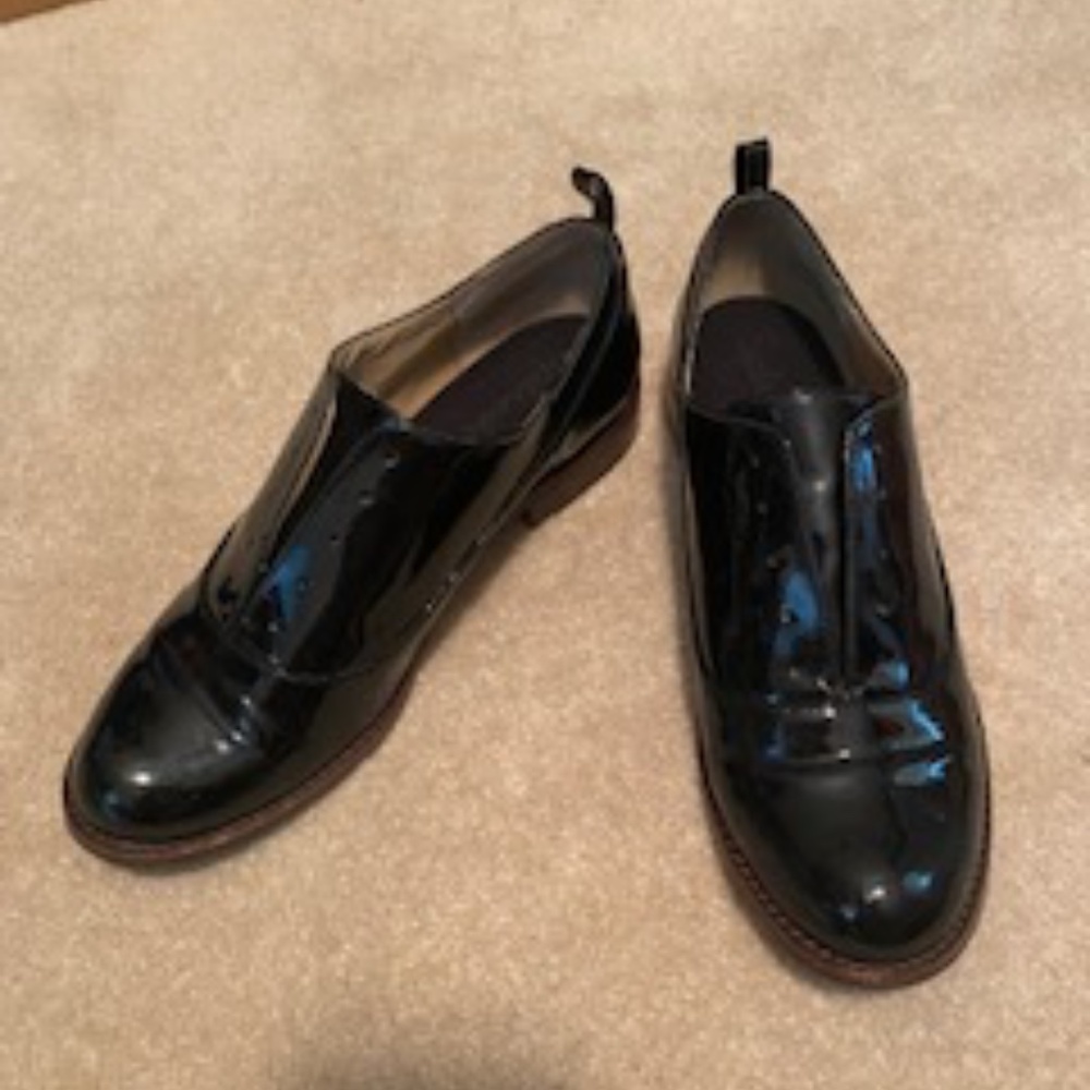 NEW PRICE Women's "men's style" oxford